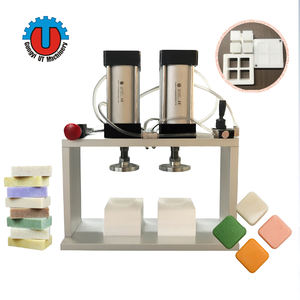 Machine à presser les bombes de bain multi-pression industrielle à vente chaude pour un usage domestique, moules de forme personnalisée, machine à fabriquer des bombes de bain - Product Image 1