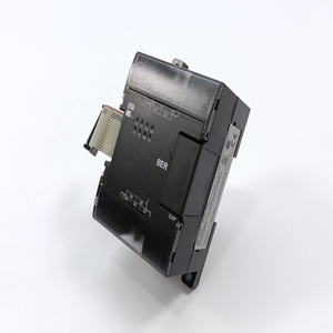 Nouveau et en stock CP1W-8ER IO Expansion Unit de Contrle8 X Relay Outputs 2 A - Product Image 1