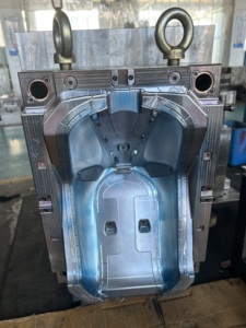 Moulage par injection de plastique du fabricant pour les pièces automobiles COVER R <span class=keywords><strong>FR</strong></span> Outillage de véhicule Conception de moules personnalisée - Product Image 4