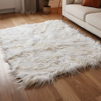 Échantillon de fourrures de chèvre en gros de l'usine, tapis en peau de chèvre naturelle