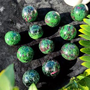 Esfera de Epidota Natural al por Mayor, Bola de Piedra Preciosa Pulida para Decoración del Hogar y Sanación Energética - Product Image 4