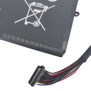 11.4V/70Wh Nueva batería original RC30-0220 para <span class=keywords><strong>Razer</strong></span> <span class=keywords><strong>Blade</strong></span> <span class=keywords><strong>Pro</strong></span> <span class=keywords><strong>17</strong></span>" (2017) I7-7700HK I7-7700HQ - Product Image 4
