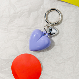 Tas cincin logam gantungan kunci bentuk hati kartun lucu Aksesori liontin liontin grosir hadiah Resin pelangi gantungan kunci mobil hati persik