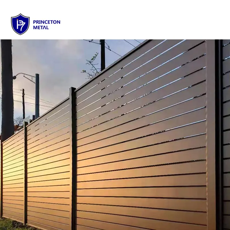 Ağır alüminyum yatay çıta eskrim ekran Metal 3D su geçirmez bahçe kapısı spor çit plastik kafes dekorasyon kutuları