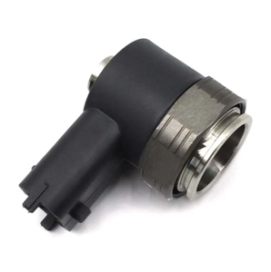 Inyector de Combustible Common Rail en Stock, Solenoide FOOVC30319, Usado para Motores Bosch Serie - Product Image 1