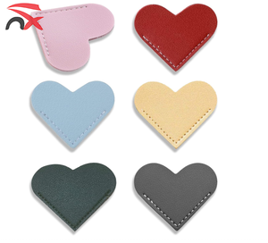 Logotipo personalizado Página <span class=keywords><strong>de</strong></span> esquina Accesorios <span class=keywords><strong>de</strong></span> libros Lindo marcapáginas <span class=keywords><strong>de</strong></span> corazón <span class=keywords><strong>de</strong></span> cuero en blanco para oficina Bookworm Present Home - Product Image 2
