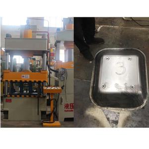 Máquina de prensa hidráulica J & Y Línea de producción de carretilla de 100 toneladas Máquina de fabricación de carretilla Línea de producción de carretilla de jardín - Product Image 4