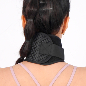 Collare Cervicale Vertebrae Wrap per Dolore al Collo da Nervo Compresso e Supporto, Postura, Pressione sulla Colonna Vertebrale durante il Sonno - Product Image 3