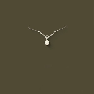 Collier avec pendentif en fausses perles plaqué argent, forme ronde blanche, bijoux à porter au quotidien pour femmes - Product Image 2