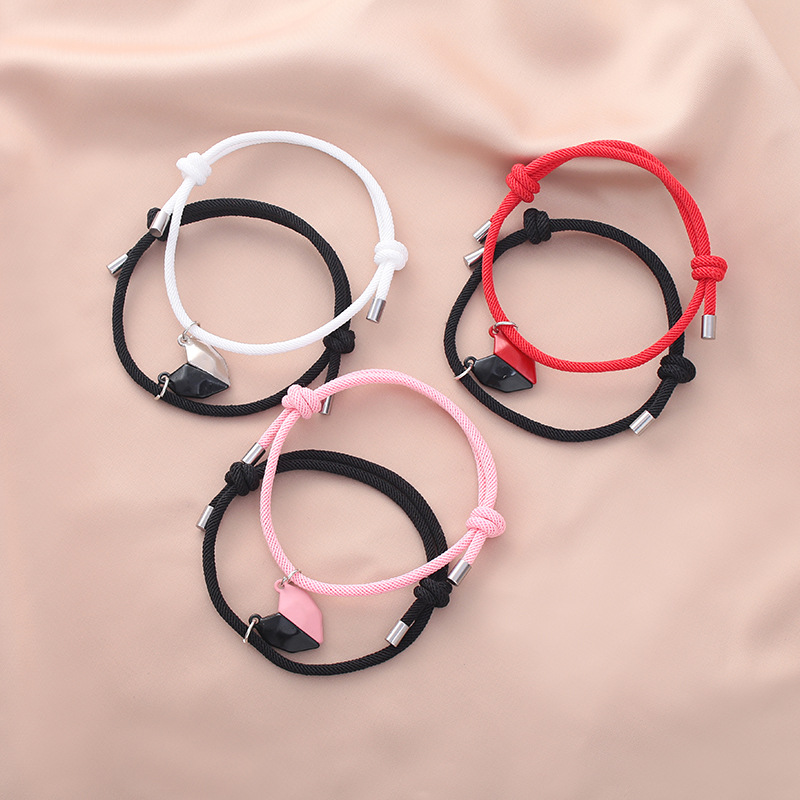 Bracciale Magnetico A Cuore Intrecciato Stile Milanese Per Coppie – Regolabile Per Donna E Uomo (Color Claretto)