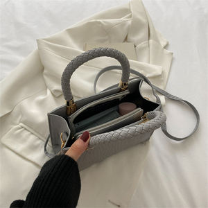 Bolso Bandolera de Lujo para Mujer con Diseño de Piedras, Elegante, Casual, con Patrón Geométrico, Impermeable, Trenzado, Simple, Duradero y a la Moda - Product Image 5