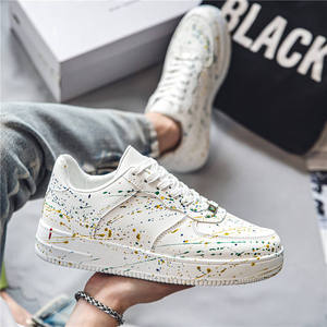 Baskets blanches personnalisées en gros avec logo, design professionnel original, style marche, marque White <span class=keywords><strong>Force</strong></span> - Product Image 4