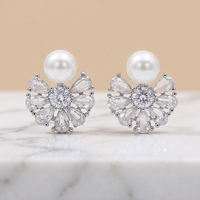 Anting-anting zircon potongan pir geometris mewah dan trendi untuk wanita, hadiah pernikahan, grosir perhiasan
