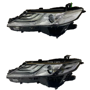 Voiture il y a 18-23 ans Phares: phares avant, clignotants et feux de freinage des deux côtés de la Toyota Camry - Product Image 5