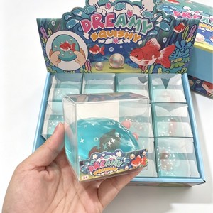 Jouet anti-stress en forme de boule de poisson rouge transparente, fait main, à l'huile de coco, jouet à presser, jouet promotionnel, vente en gros - Product Image 3