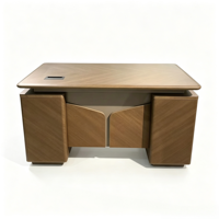 Bureau de direction moderne de luxe, grand bureau en bois pour dirigeant, bureau de gestionnaire pour mobilier de bureau administratif, design de salle de PDG