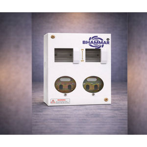 Caja de Distribución Industrial de 2 Tomas + 2 MCB, Carcasa Metálica Modelo KK51 OMDMS, Proveedor Mayorista de la India - Product Image 2