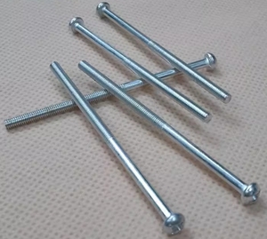 LeGood M3X45mm Acero al carbono Tornillo largo Phillip Pan Head Phillips Drive Sistema de medición métrica - Product Image 4