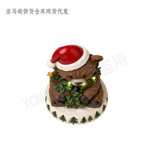 Adorable Oso Navideño de Poliresina Personalizado - con Gorro de Santa, Sosteniendo un Árbol de Navidad Iluminado, Decoración Navideña Occidental Perfecta - Product Image 5