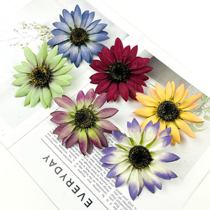 Fleur artificielle de tournesol simulée, diamètre 10 cm, fleur en soie pour la photographie de mariage, les décorations et la décoration intérieure - Product Image 2