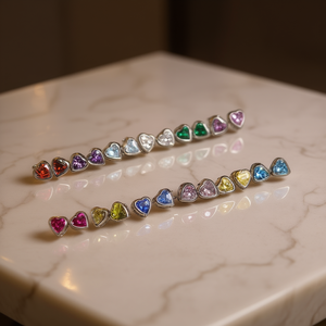 Orecchini a cuore in cristallo per donna, con strass incastonati, gioielli carini da indossare tutti i giorni, colore viola - Product Image 2