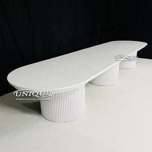2025 nouvelle <span class=keywords><strong>table</strong></span> à manger en métal blanc moderne forme ovale meubles de banquet de mariage pour <span class=keywords><strong>16</strong></span> <span class=keywords><strong>personnes</strong></span> salon utilisation extérieure pour les hôtels - Product Image 1