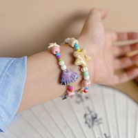 Pastellfarbenes Kontrast-Glasur Keramik-Seestern-Blumen-Stretch-Armband, Frischer Tropischer Strandurlaub Handgelenkschmuck für Teenager-Mädchen