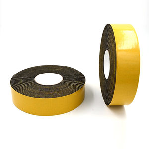 Bande auto-adhésive <span class=keywords><strong>de</strong></span> <span class=keywords><strong>mousse</strong></span> en caoutchouc <span class=keywords><strong>de</strong></span> NBR Bande flexible d'isolation <span class=keywords><strong>de</strong></span> <span class=keywords><strong>mousse</strong></span> <span class=keywords><strong>pour</strong></span> des tuyaux d'eau chaude - Product Image 4
