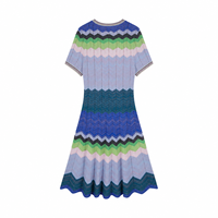 Robe midi en tricot bleu-vert à chevrons personnalisée pour femmes, col rond, manches courtes, coupe évasée, OEM ODM