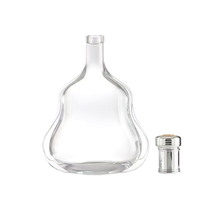 Bouteilles en verre en forme de gourde de 700 ml de haute qualité personnalisées pour le vin rouge, le brandy XO avec pulvérisateur à pompe