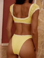 Offre Spéciale – Ensembles de micro-bikinis sexy en tissu texturé avec logo personnalisé, effet push-up, nœud frontal et dentelle, pour femmes et jeunes filles – Tenues de plage