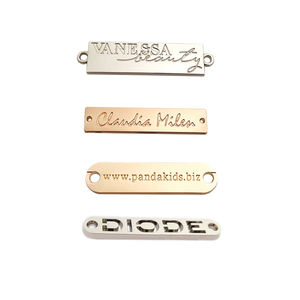 Accesorios de ropa Logotipo de la marca Bolsa Etiqueta dorada en relieve Placa de etiqueta de metal Etiqueta de <span class=keywords><strong>planta</strong></span> Etiqueta de logotipo de metal personalizado de oro de metal - Product Image 4