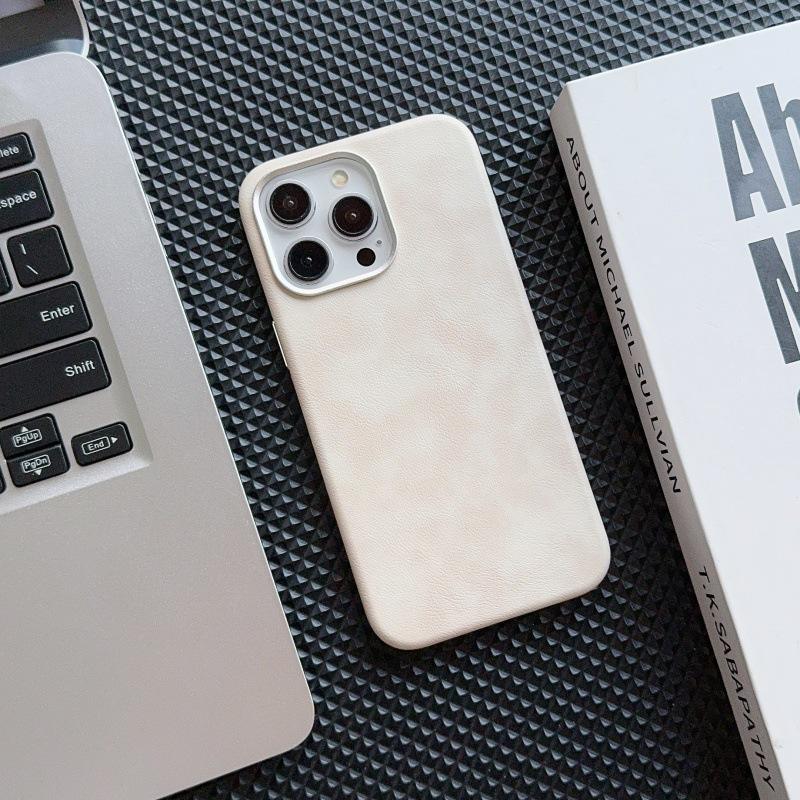 GQ385-สีขาว