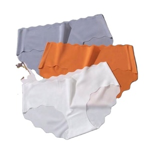 Braguitas de seda helada sin costuras de cintura media onduladas sexys para mujer - Product Image 3