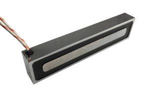 แม่เหล็กไฟฟ้าแบบยาว ดีซี 12 โวลต์ 24 โวลต์ รูปทรงสี่เหลี่ยมผืนผ้า แรงยึด 1500 นิวตัน ชิ้นส่วนโซลินอยด์ แม่เหล็กไฟฟ้ารูปสี่เหลี่ยมผืนผ้า - Product Image 3