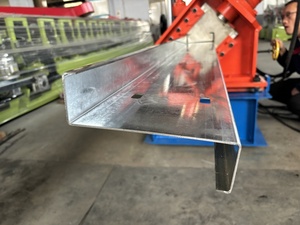 Muti Sizes in One Top Hat Profile Steel <strong>Frame</strong> Purlin <strong>Machines</strong> <strong>C</strong> Z Purlin <strong>Roll</strong> <strong>Forming</strong> <strong>Machine</strong> - Product Image 5