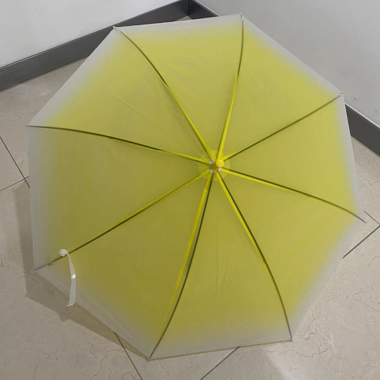 Jaune