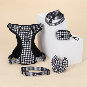 Arnés para perro sin tirones, juego completo con manta, Collar para perro, correa, dispensador de bolsas para caca, Bandana, pajarita, Kits para perros, Dachshund, accesorios para mascotas - Product Image 1