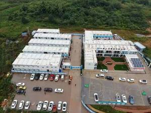 Oficina Prefabricada en Contenedor con Muro Cortina de Vidrio de Diseño Moderno para la Gestión de Proyectos de Construcción - Product Image 2