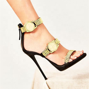 Sandalias de tacón alto para mujer, diseño de verano, con decoración dorada en el tobillo, punta abierta, gran oferta, color negro, sandalias de vestir para mujer de verano. - Product Image 4