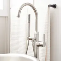 Robinet de bain autoportant en laiton robinet sur pied robinet de baignoire baignoire autoportante avec robinet monté sur baignoire