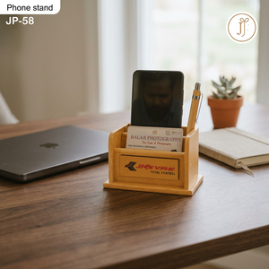 Support à stylos en bois personnalisé fait main – Cadeau pour la Saint-Valentin, la rentrée scolaire, le Nouvel An et la remise des diplômes - Product Image 1