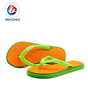 Mùa hè bãi biển đầy màu sắc tên thiết kế trên dây đeo Logo EVA cao su duy nhất tùy chỉnh Flip Flops - Product Image 3