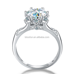 Joyería de lujo <span class=keywords><strong>Big</strong></span> Solitaire 2ct 8mm D Color VVS1 Moissanite Gemstone Anillos de compromiso Plata de Ley 925 para mujeres Boda - Product Image 3