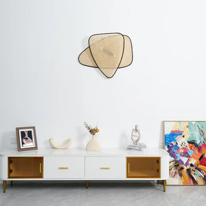 <span class=keywords><strong>Applique</strong></span> <span class=keywords><strong>murale</strong></span> bio contemporaine style Wabi-Sabi en rotin tressé avec cadre en bois unique, écran Cannage - Product Image 5