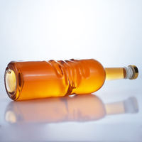 Decanter per Whisky e Rum in Vetro Trasparente da 700ml/750ml con Design Unico e Impugnatura Ergonomica, Produzione OEM