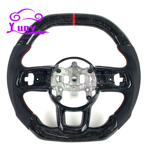 Volante de Fibra de Carbono Forjado Real Personalizado para Jeep Wrangler JK JL Gladiator <span class=keywords><strong>Renegade</strong></span>, Diseño de Estilo de Carreras - Product Image 1