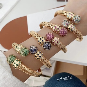 Brazaletes de joyería fina de circonia cúbica multicolor, brazalete chapado en oro para mujer, brazaletes de bola de diseño - Product Image 3
