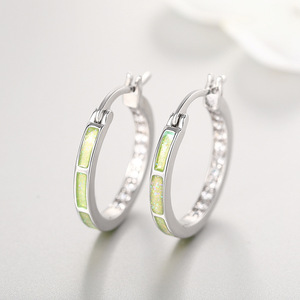 Orecchini a Cerchio Stile Opale per Donne, Gioielli Eleganti e alla Moda - Product Image 2