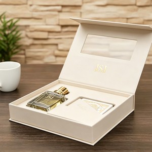 Caja de Envío Corrugada Impresa Personalizada para Ropa, Caja de Suscripción de Belleza, Caja de Envío de Lujo con Logotipo Personalizado - Product Image 2